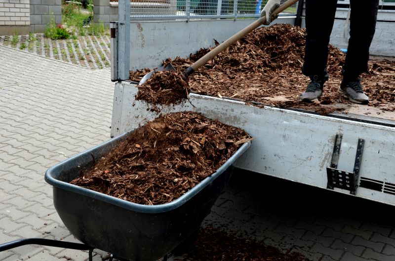 Mulch Delivery Service